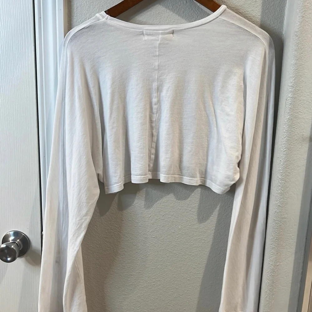 SOLD Urban outfitters cropped top - Picture 4 of 4